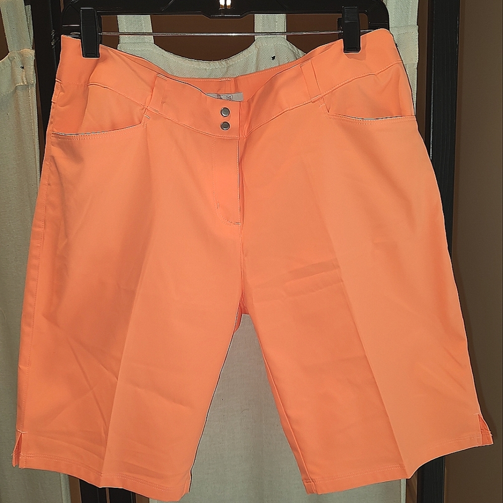 NWOT SZ. 10 ADIDAS BERMUDA GOLF SHORTS